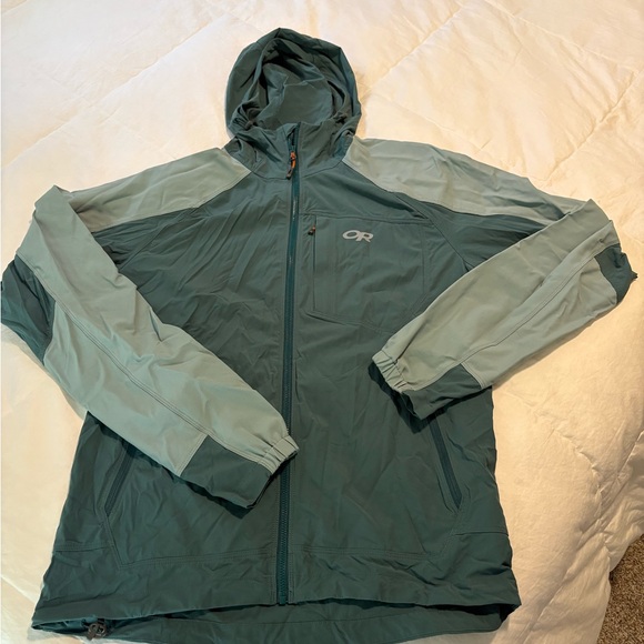 Ferrosi Hoodie - Picture 1 of 5